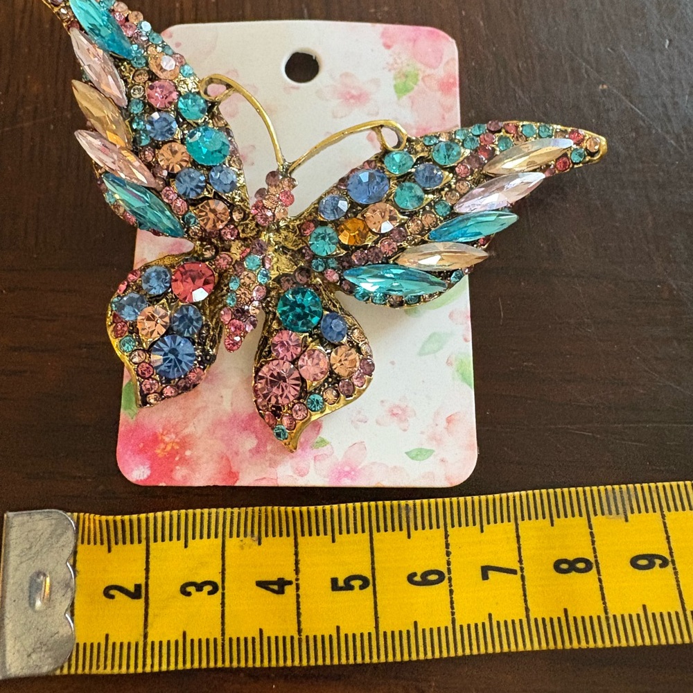 Colorful Butterfly Brooch - Picture 10 of 17